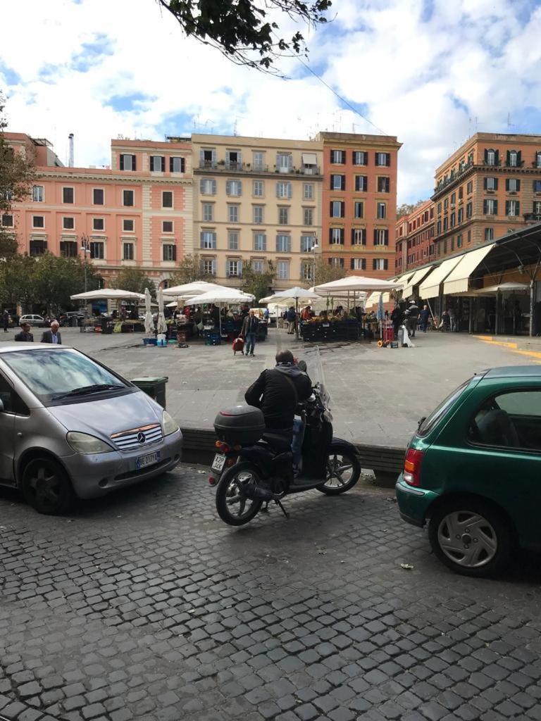 Midtown Trastevere Roma Exterior foto